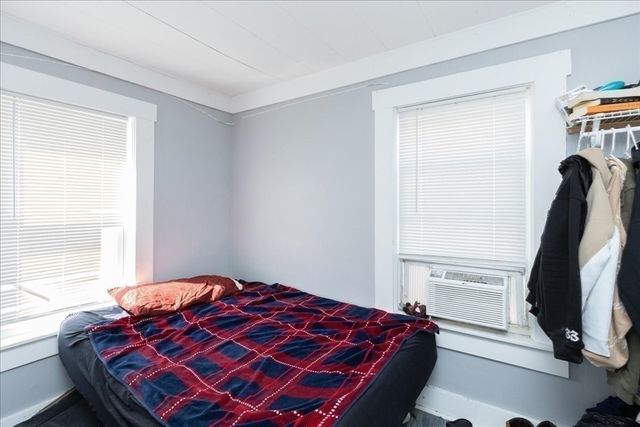 10 Green St, Leominster, MA 01453