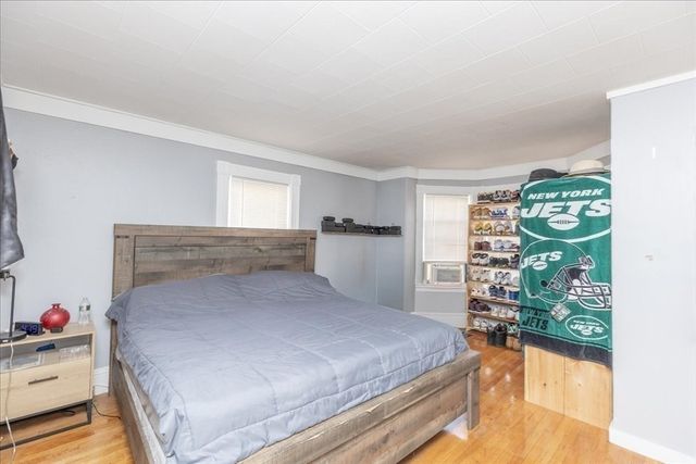 10 Green St, Leominster, MA 01453