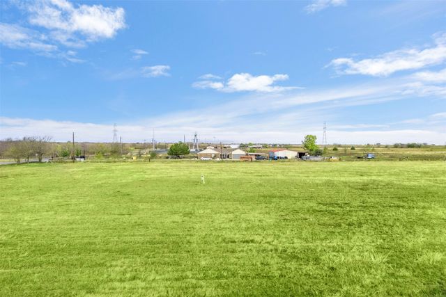 940 W County Road 109, Venus, TX 76084