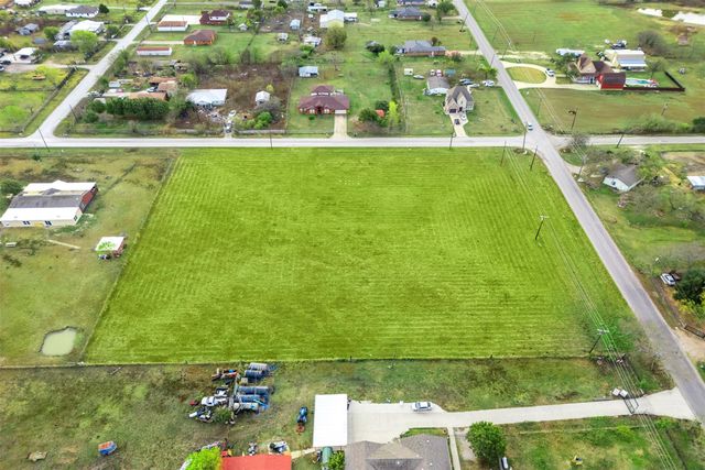 940 W County Road 109, Venus, TX 76084