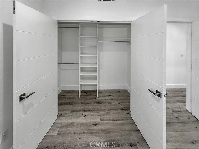 7125 S La Cienega Boulevard, Los Angeles, CA 90045