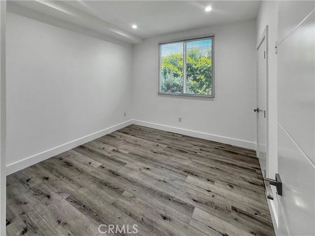 7125 S La Cienega Boulevard, Los Angeles, CA 90045