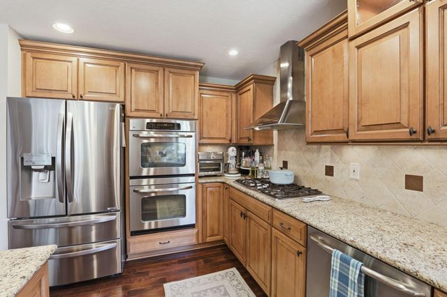 629 Reindeer Lane, Columbus, OH 43230