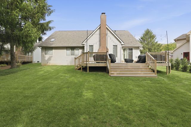 629 Reindeer Lane, Columbus, OH 43230