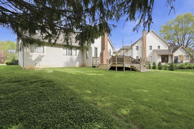 629 Reindeer Lane, Columbus, OH 43230