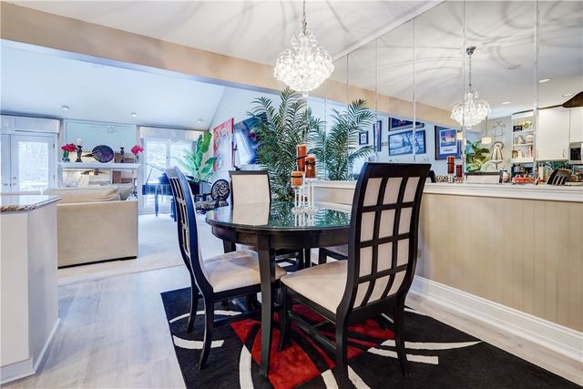 10 Bay Park, Penfield, NY 14580