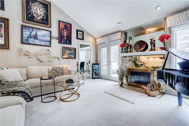 10 Bay Park, Penfield, NY 14580