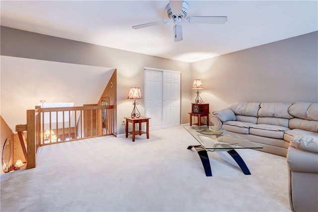 10 Bay Park, Penfield, NY 14580