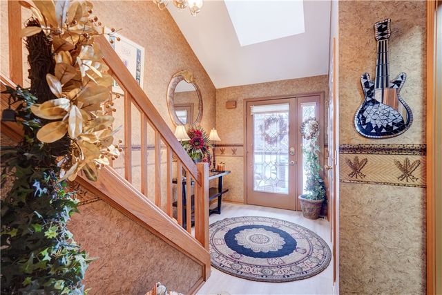 10 Bay Park, Penfield, NY 14580