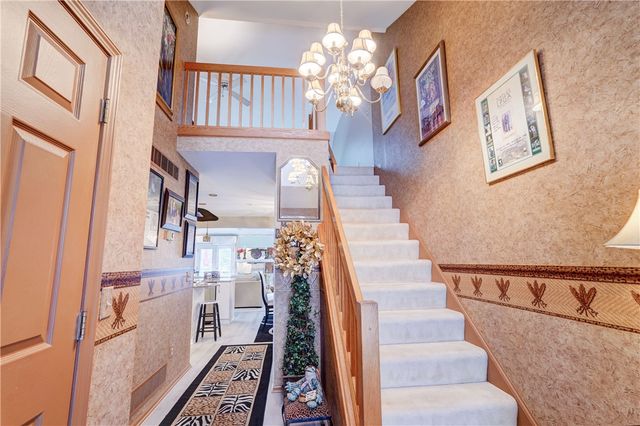 10 Bay Park, Penfield, NY 14580