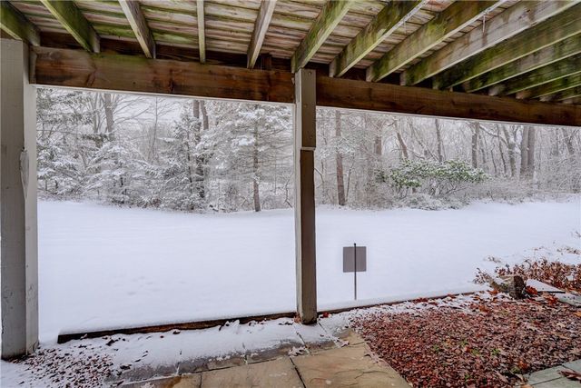 10 Bay Park, Penfield, NY 14580