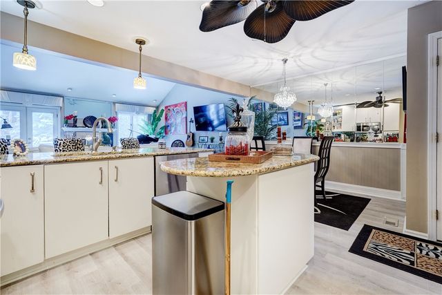 10 Bay Park, Penfield, NY 14580