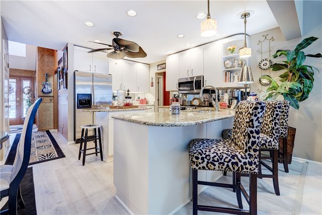 10 Bay Park, Penfield, NY 14580