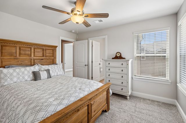 366 Coleman Ct, Columbia, TN 38401