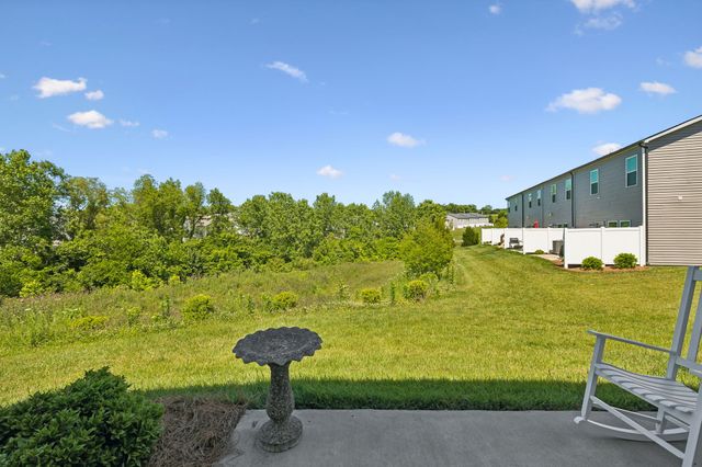 366 Coleman Ct, Columbia, TN 38401