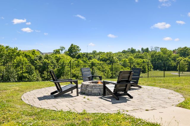 366 Coleman Ct, Columbia, TN 38401
