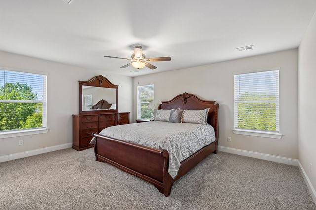 366 Coleman Ct, Columbia, TN 38401