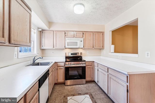 5858 E BONIWOOD TURN, Clinton, MD 20735