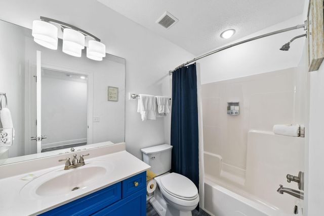 512 Dement Circle, APT F, Panama City Beach, FL 32407