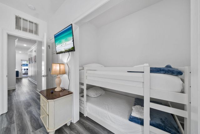 512 Dement Circle, APT F, Panama City Beach, FL 32407