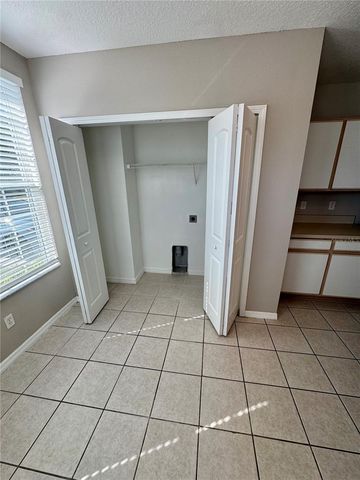 9701 CARLSDALE DRIVE, Riverview, FL 33578