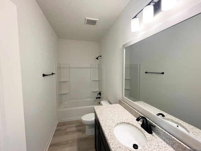 2096 Sherri's Way, Port Allen, LA 70767