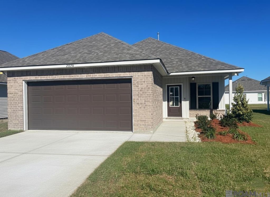 2096 Sherri's Way, Port Allen, LA 70767