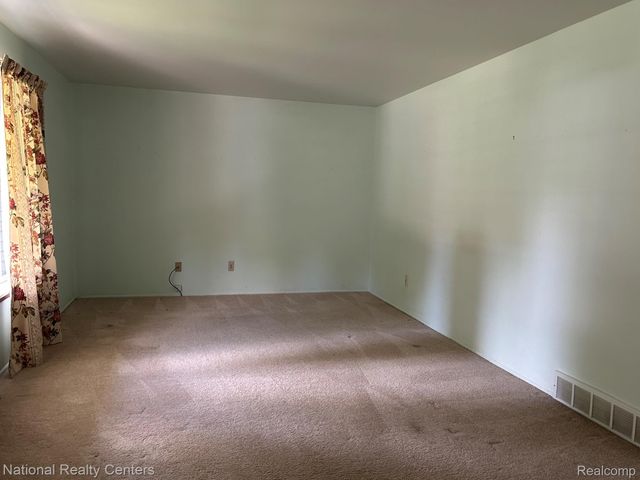 2648 Campbellgate Drive, Waterford Charter Township, MI 48329