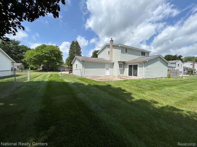 2648 Campbellgate Drive, Waterford Charter Township, MI 48329