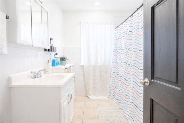 227 Sackett Street, Providence, RI 02907