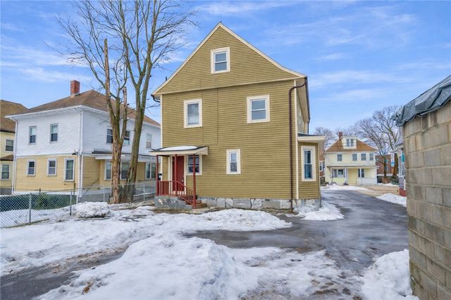 227 Sackett Street, Providence, RI 02907