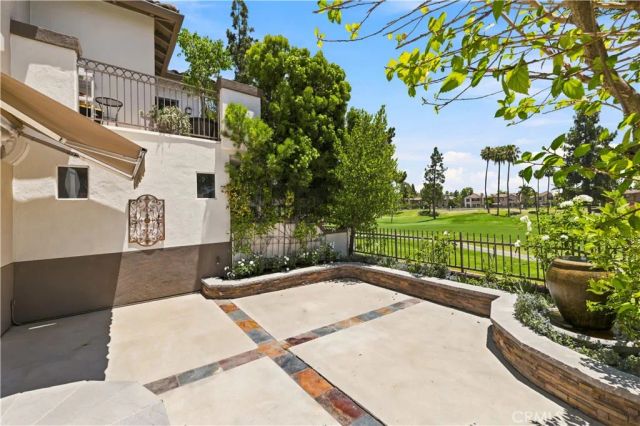 2396 Sunningdale Drive, Tustin, CA 92782