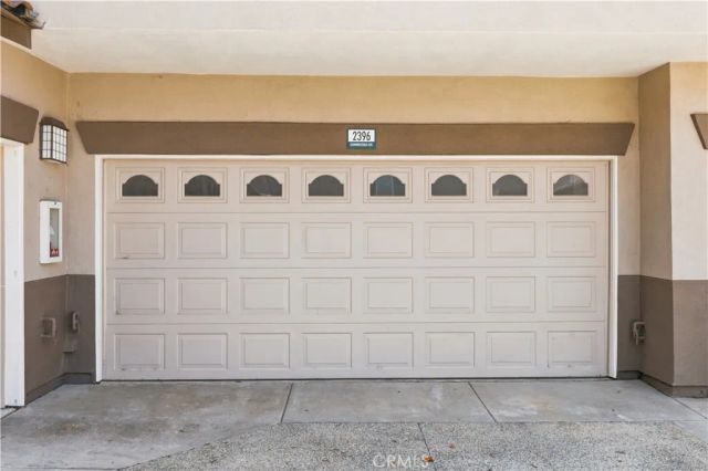 2396 Sunningdale Drive, Tustin, CA 92782