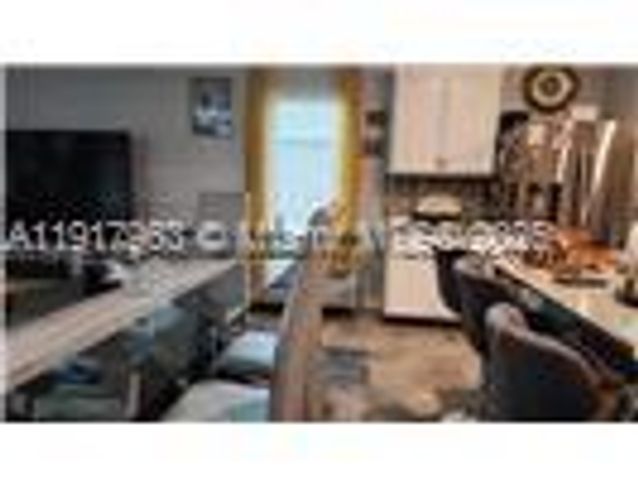 2271 SW Arlington Dr SW, Vero Beach, FL 32968