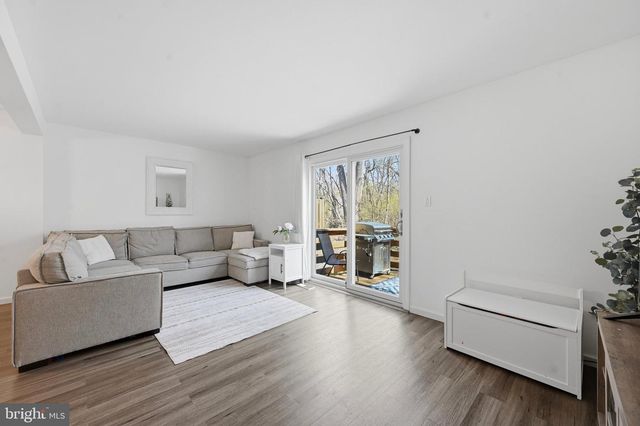 29 CABOT CT, Media, PA 19063