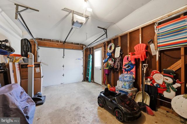 29 CABOT CT, Media, PA 19063