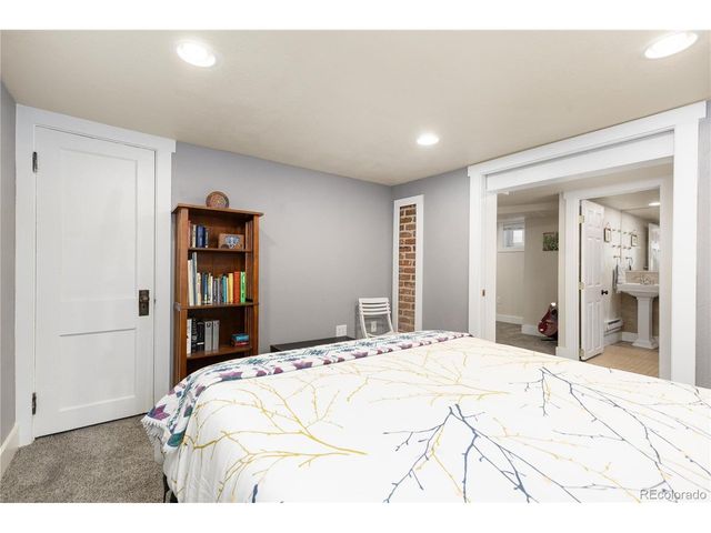 1331 Bellaire St, Denver, CO 80220