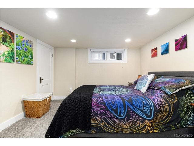 1331 Bellaire St, Denver, CO 80220