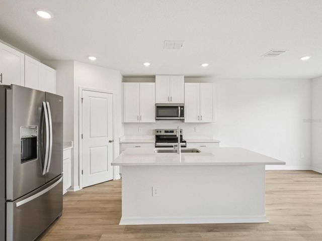 1777 FOREST RUN LANE, Auburndale, FL 33823