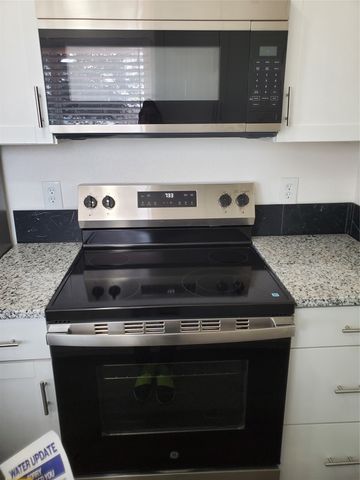 2905 Daniel Drive, Arlington, TX 76014