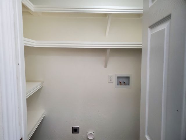 2905 Daniel Drive, Arlington, TX 76014