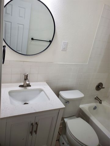 2905 Daniel Drive, Arlington, TX 76014