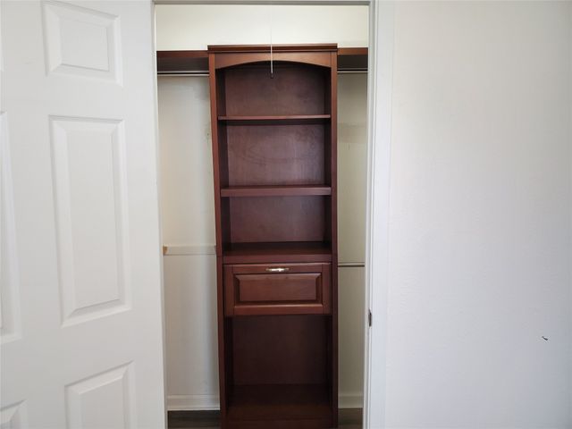 2905 Daniel Drive, Arlington, TX 76014