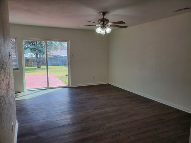 2905 Daniel Drive, Arlington, TX 76014