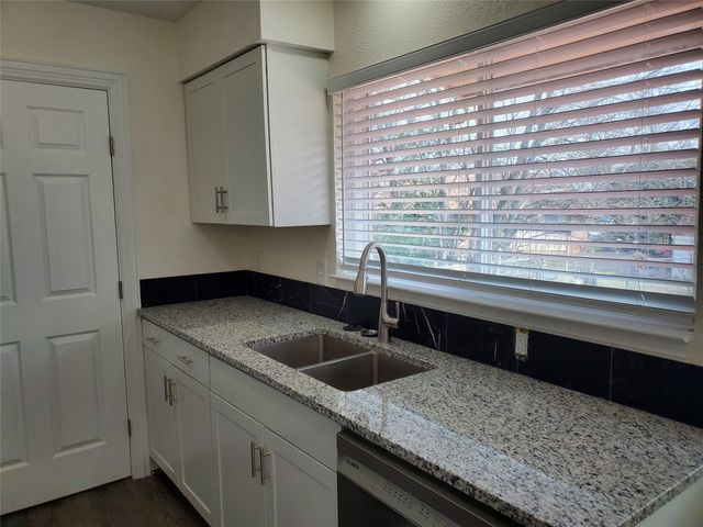 2905 Daniel Drive, Arlington, TX 76014