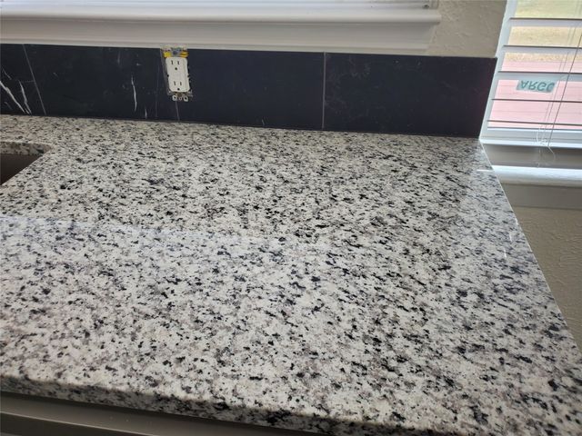 2905 Daniel Drive, Arlington, TX 76014