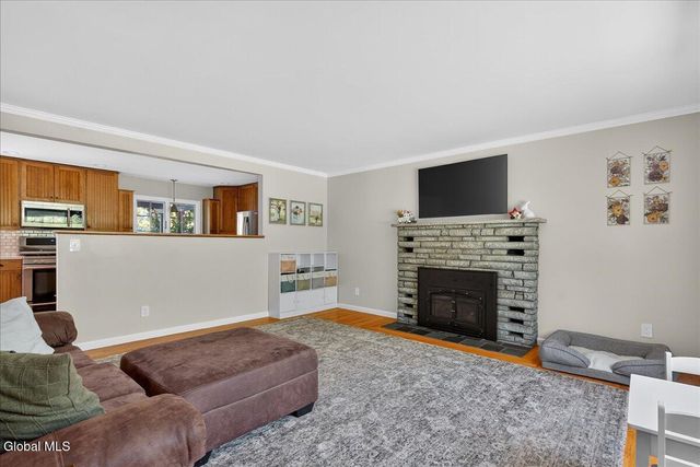 6304 Gardner Road, Guilderland, NY 12009