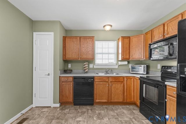 6600 Fernwood St, Henrico, VA 23228