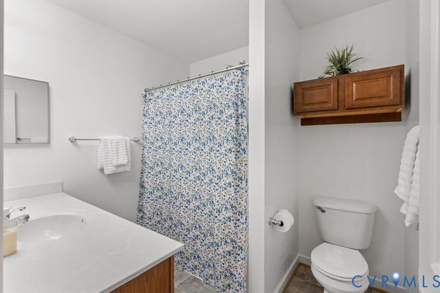 6600 Fernwood St, Henrico, VA 23228