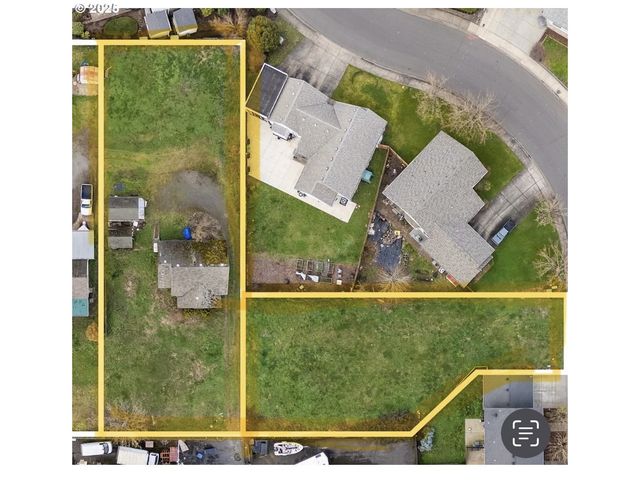 780 Q St, Springfield, OR 97477